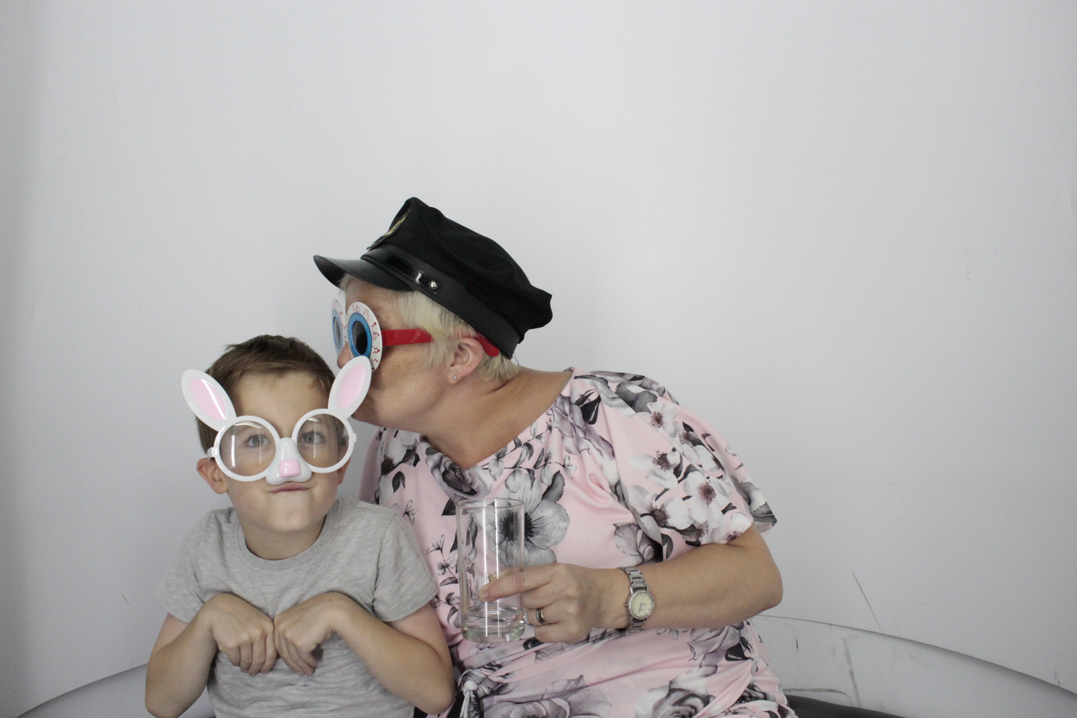 Richard & Karen's Wedding Reception | View more photos from the event at gallery.myphotoboothexperience.co.uk/u/MyPhotoBoothExperienceLtd/Richard-Karens-Wedding-Reception
